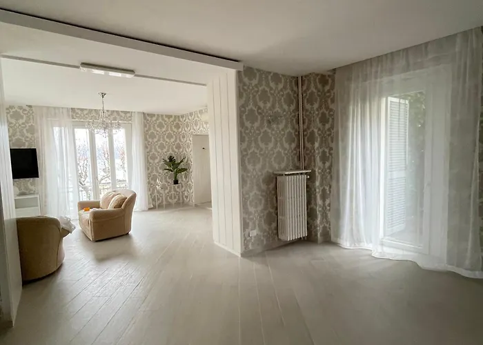 Villa Villa Verde Porto Valtravaglia