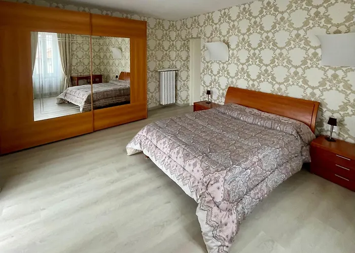 Villa Villa Verde Porto Valtravaglia