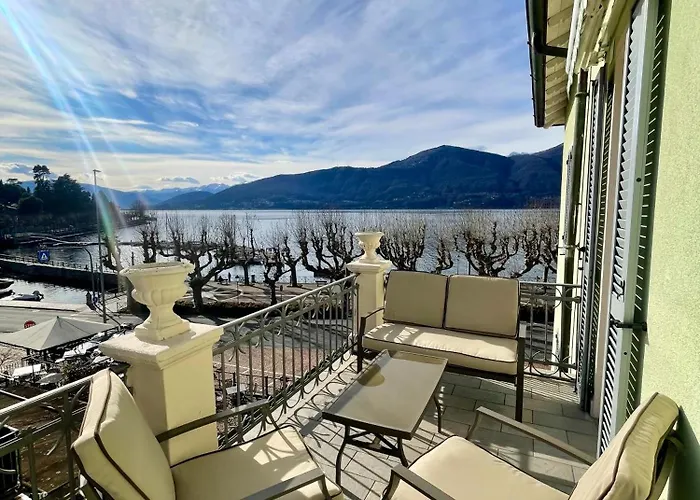 Villa Verde Villa Porto Valtravaglia